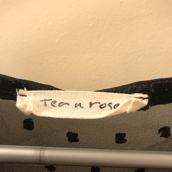 Sheer Top - Picture 2 of 3